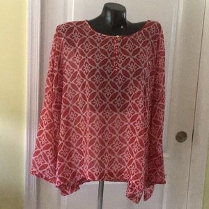 Old Navy woman’s size 2X sheer blouse shirt